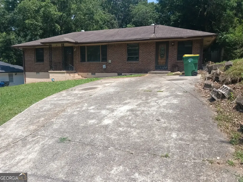 1214 Lloyd Drive, Forest Park