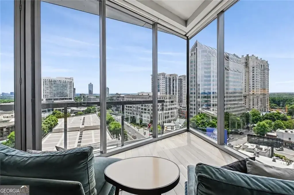 3107 Peachtree Road Ne 1001, Atlanta