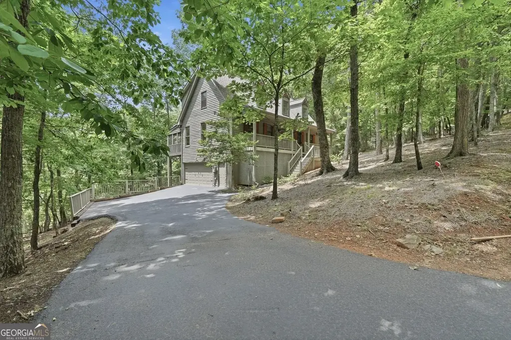 222 Bellflower Drive, Jasper