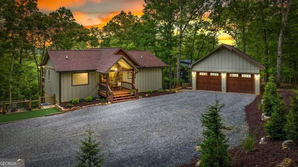 241 Wolf Creek Mountain Road, Mineral Bluff
