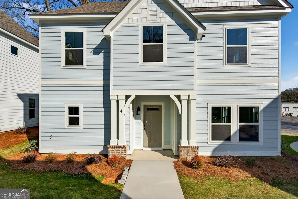 405 Broome Street Unit 5, LaGrange