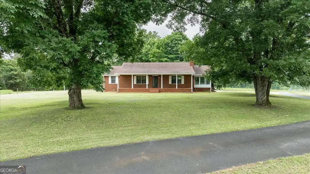 463 Arnoldsville Road, Winterville