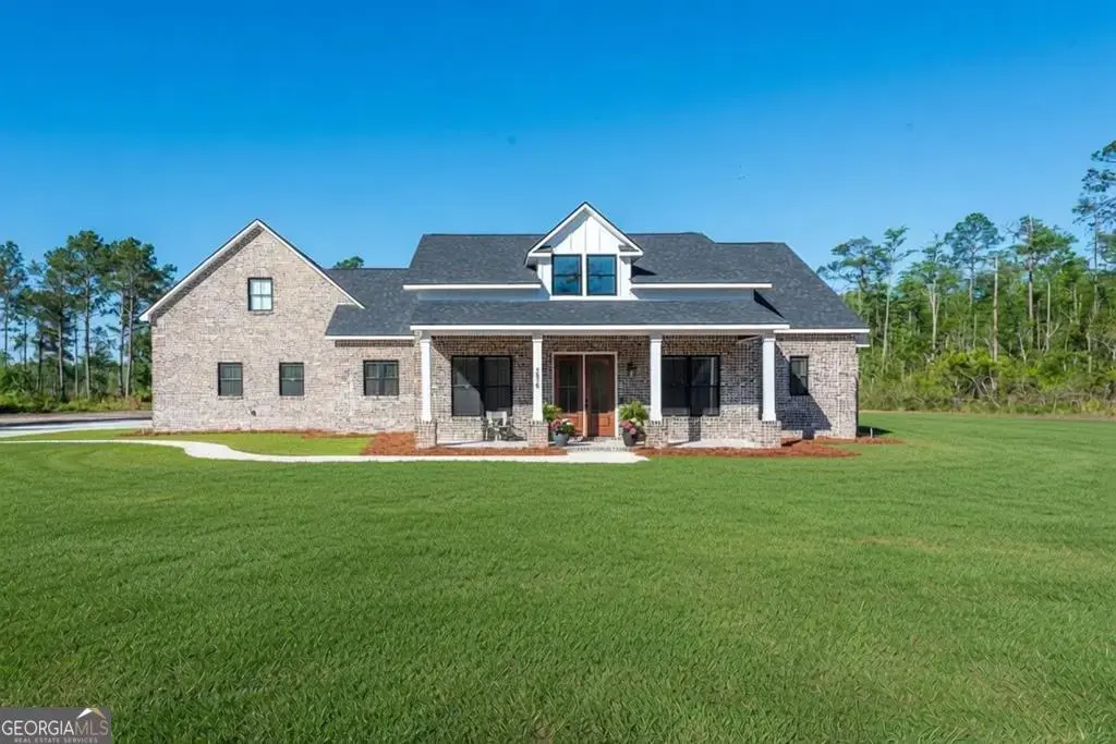 5878 Natures Way, Naylor