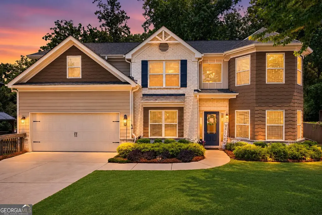 5912 Park Bay Court, Flowery Branch