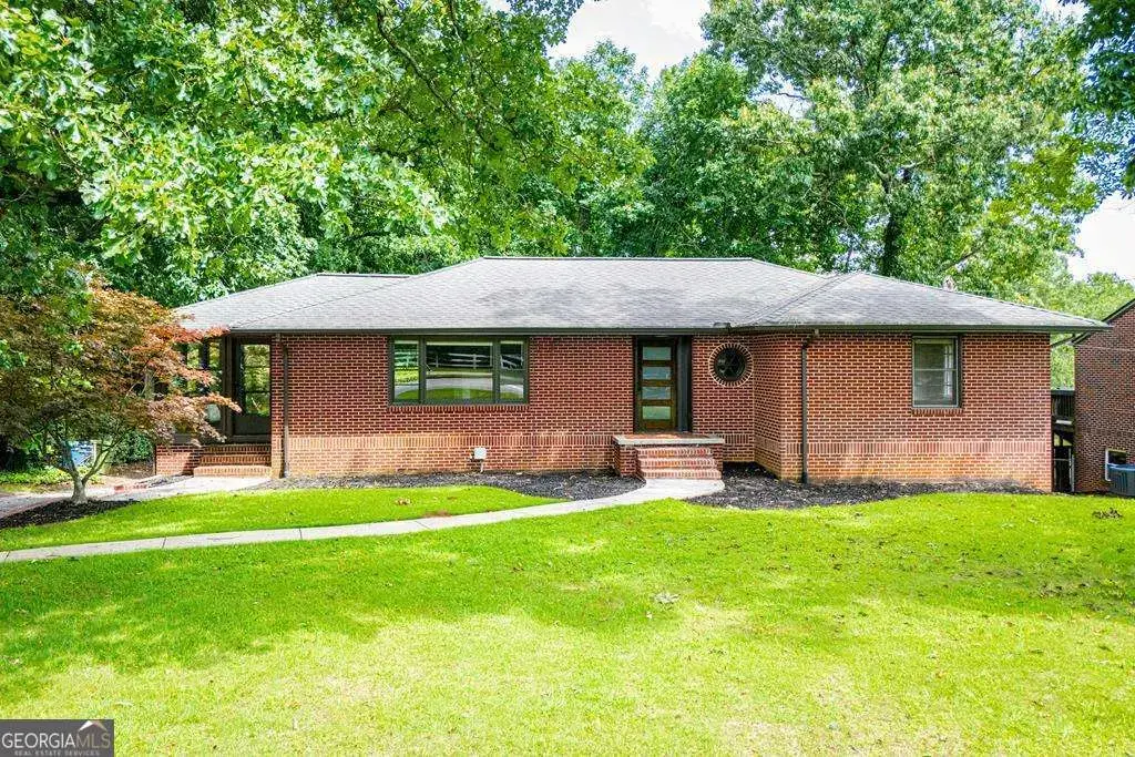2020 Maple Street, Carrollton