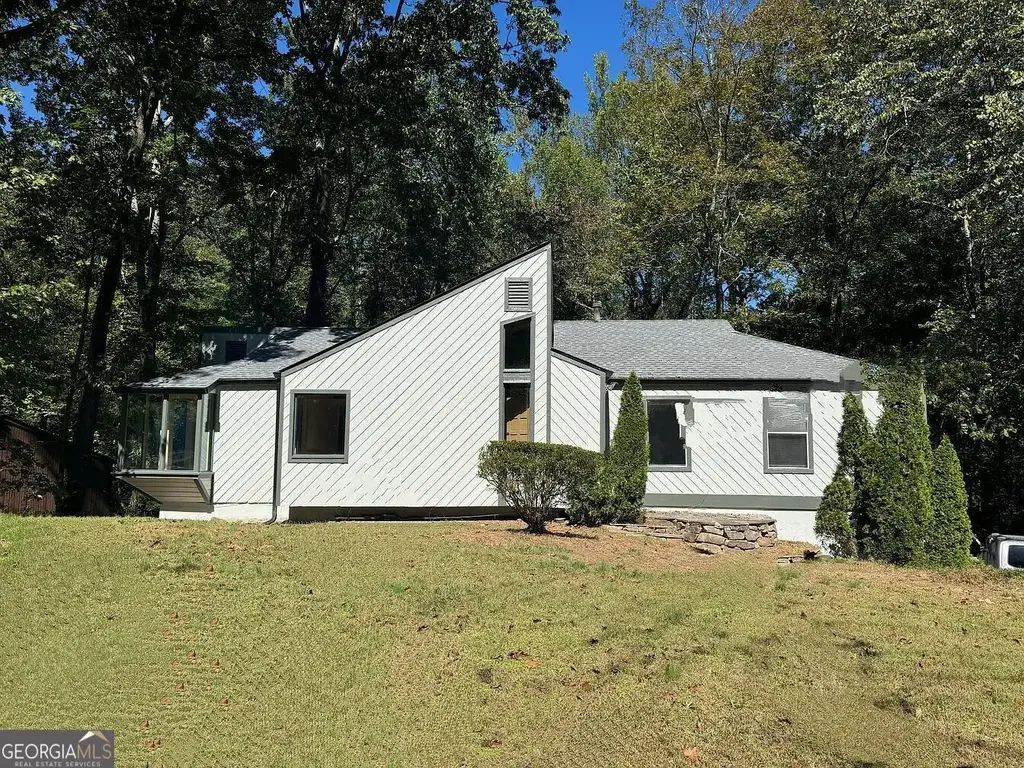 2905 Hembree Road Ne, Marietta
