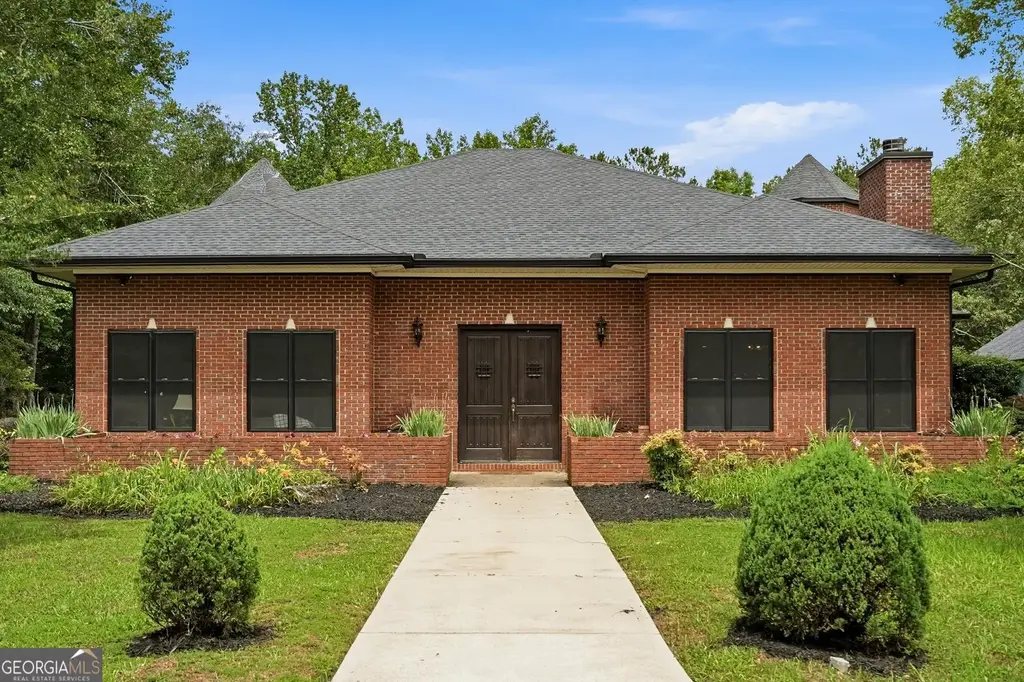 2103 Smokey Road, Newnan