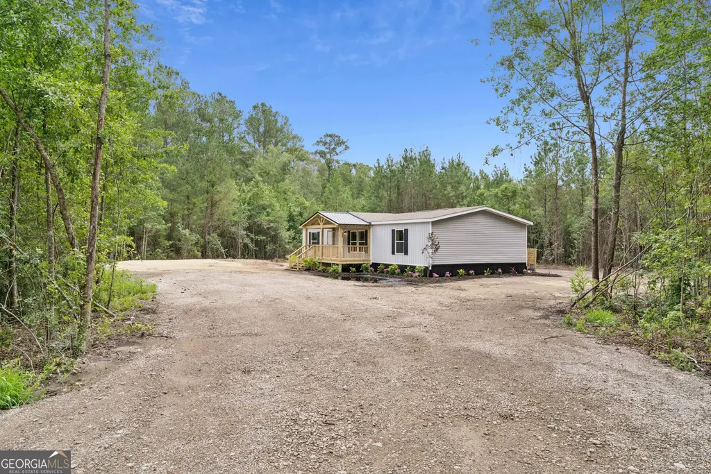 9 N Riverhill Trail, Brunswick