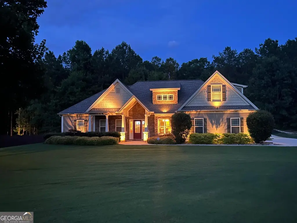 254 Magnolia Place Drive, Senoia