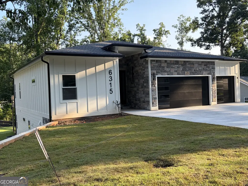 6315 Reives Road, Cumming