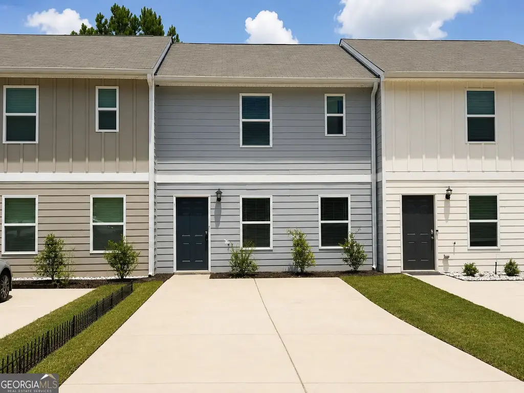1814 Carrington Drive, Griffin