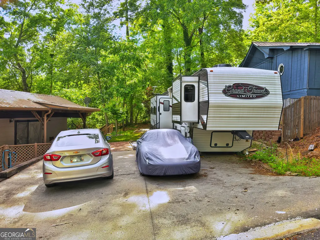 1085 Mountain Shadows Drive, Cleveland