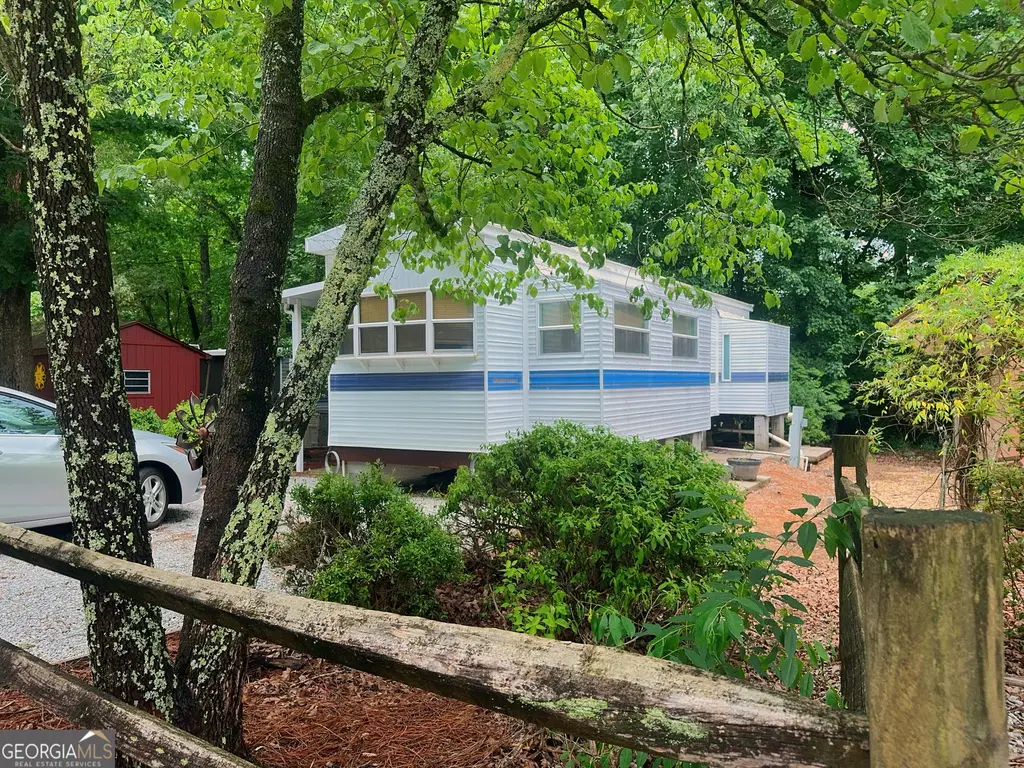 79 Maple Wood Lane, Cleveland
