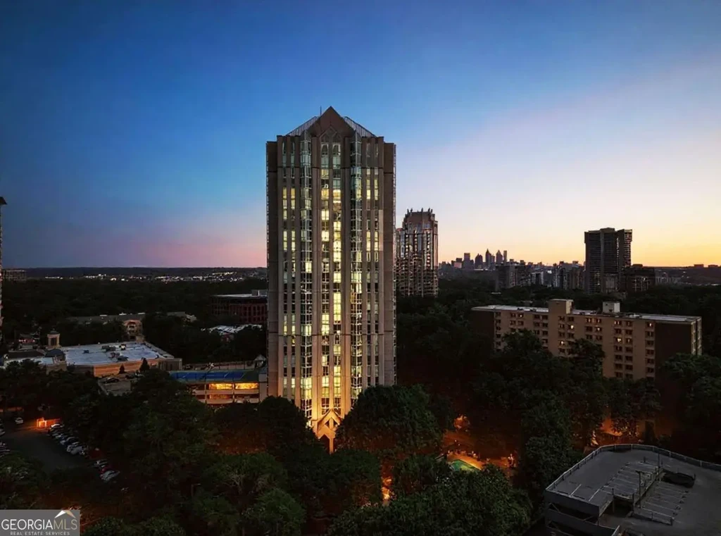 2870 Pharr Court South Nw 207, Atlanta