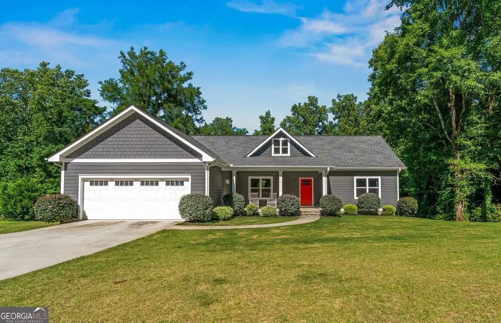 1055 Harden Bridge Road, Commerce