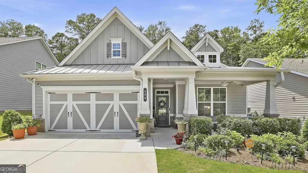 455 Timberbrook Drive, Sharpsburg