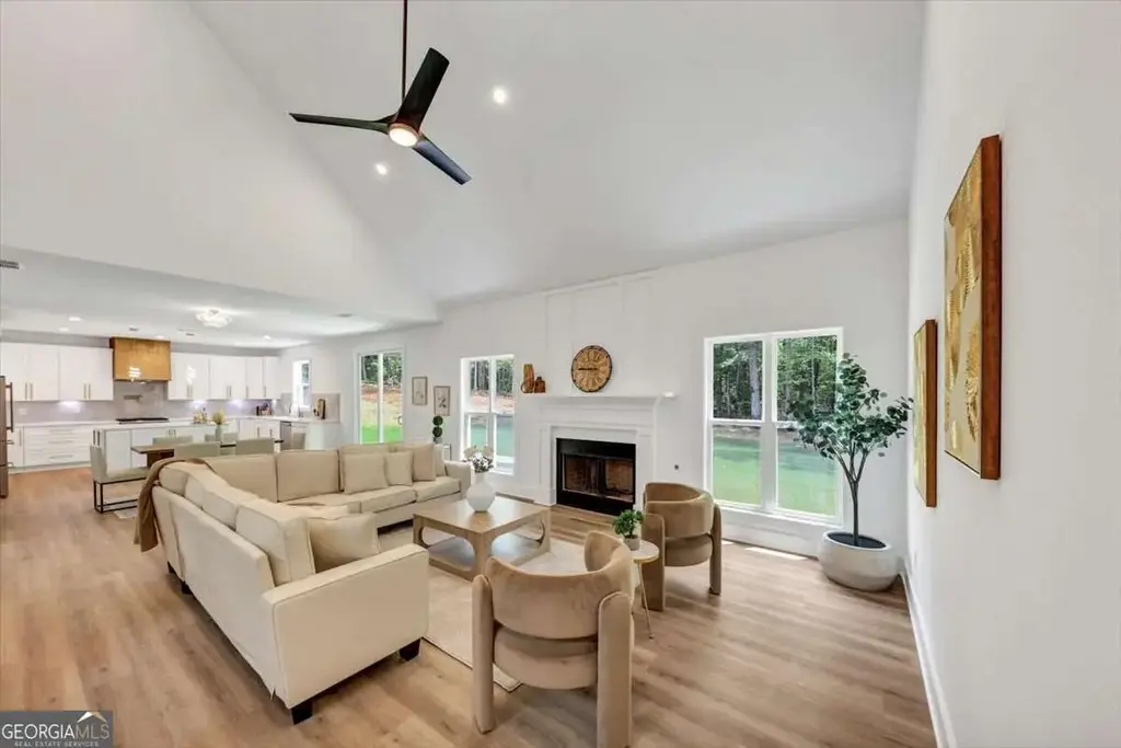 636 Harbour Shores Drive, Jackson