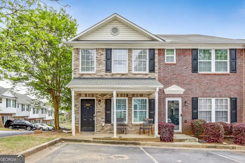 3616 Ginnis Road Sw 1, Atlanta