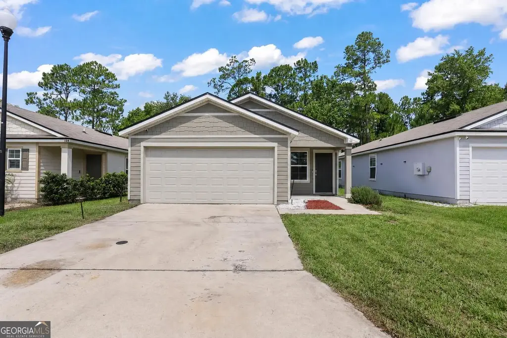 132 Ashwood Circle, St. Marys