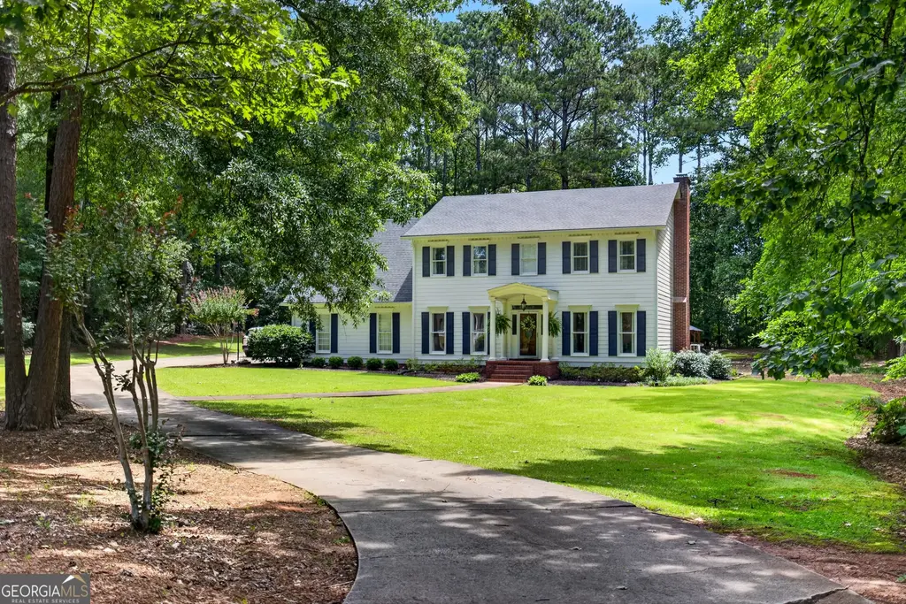 314 W Yorktown Drive, Lagrange