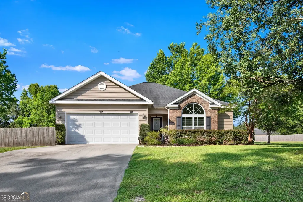 104 S Kingsley Drive, Guyton
