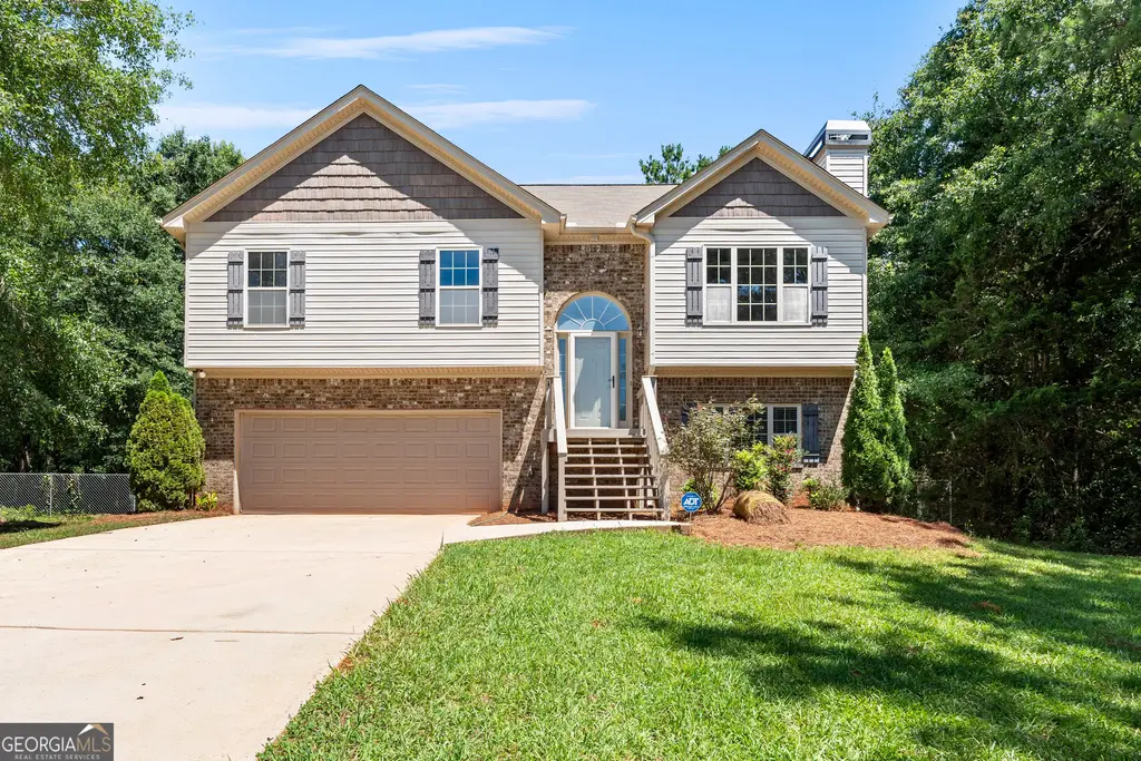 1220 Destiny Court, Locust Grove