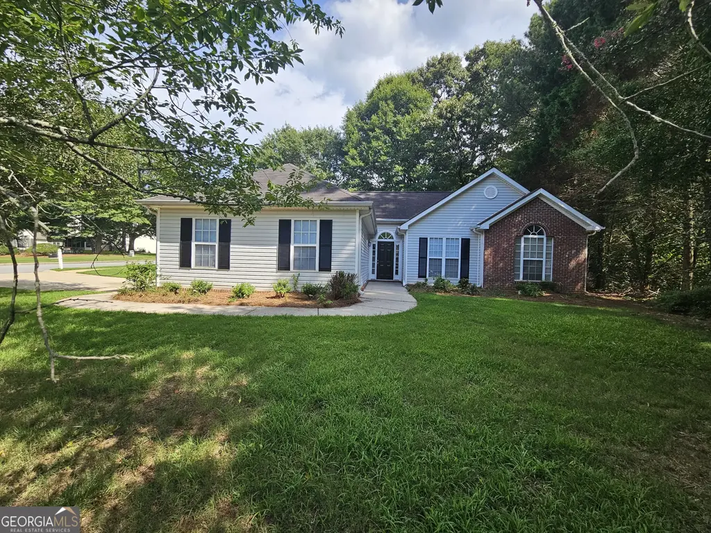 1110 Chateau Terrace, McDonough