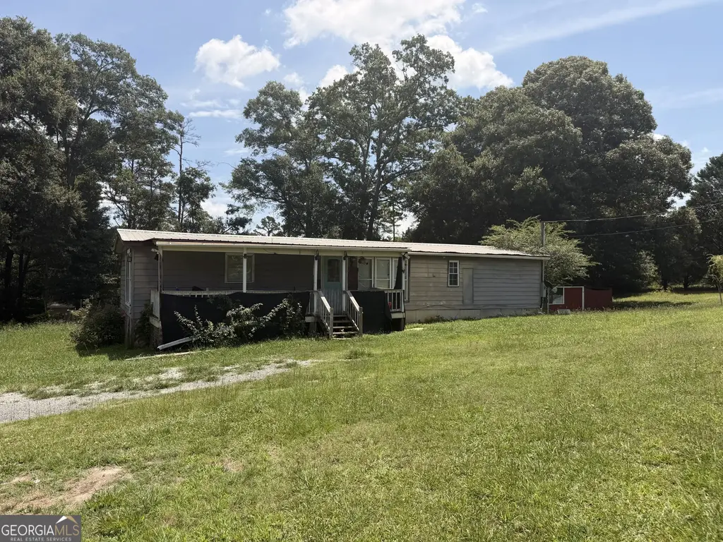 306 Oconner Lane, Hartwell