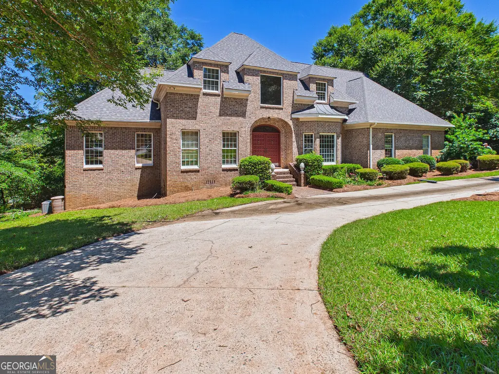 114 Holly Drive, Warner Robins