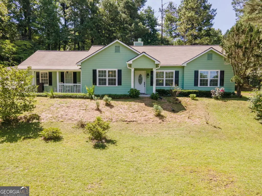 130 Gales Way, Newnan