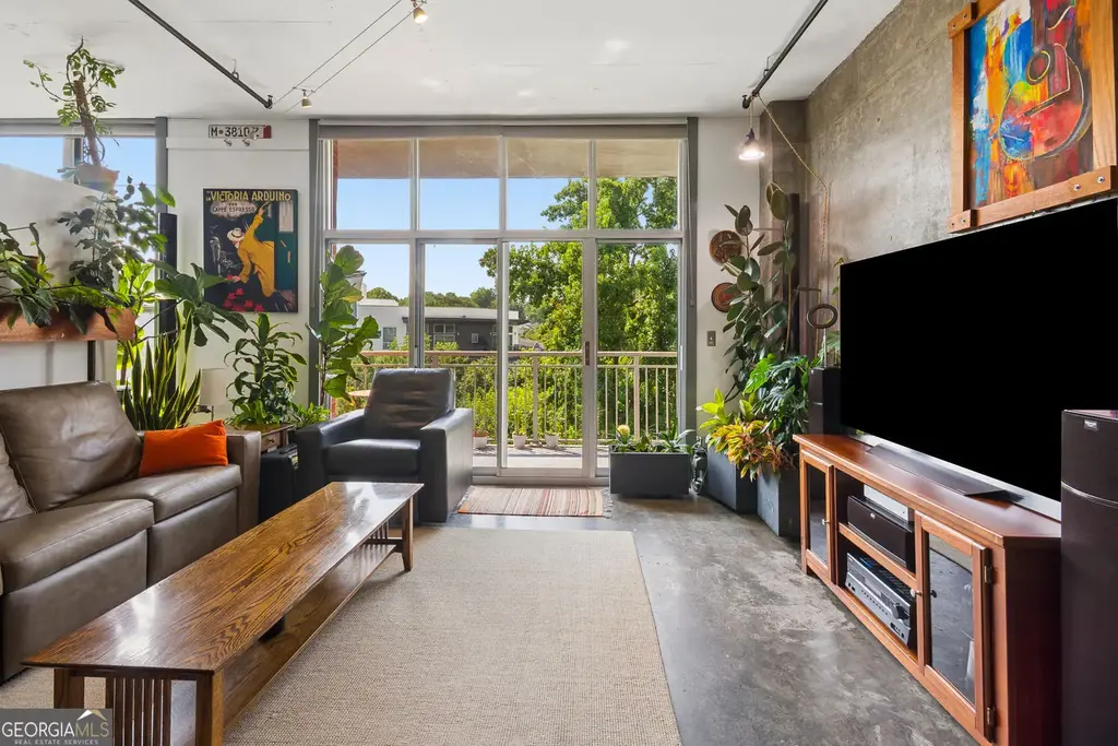 245 N Highland Avenue Ne 321, Atlanta