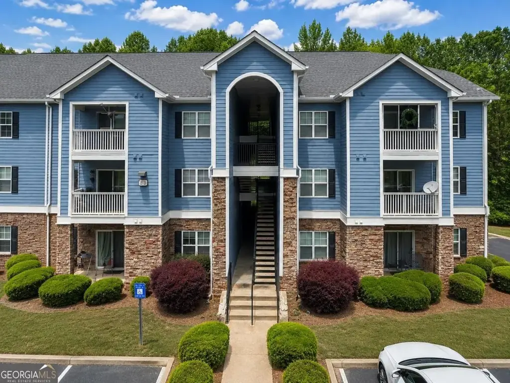 1412 Town Creek Circle 1412, Greensboro