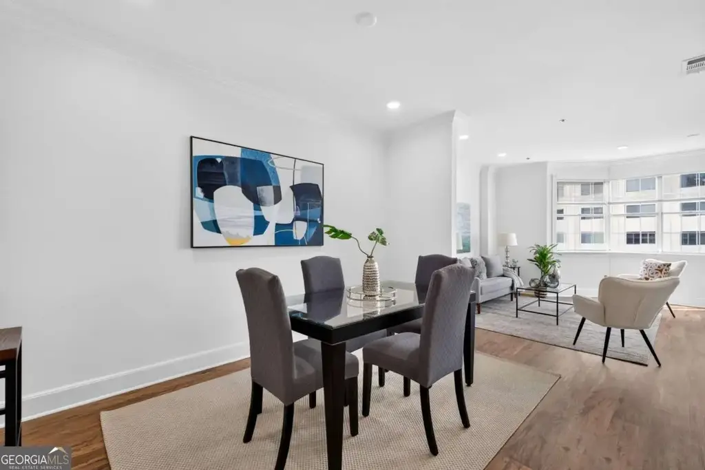 2499 Peachtree Road Ne 508, Atlanta