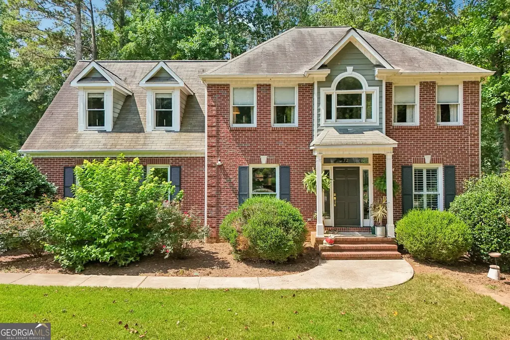 72 Brandy Chase, Carrollton