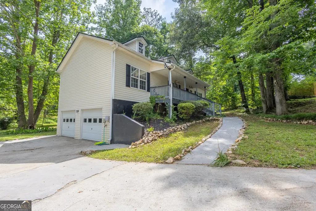 104 Streambank Court, Temple