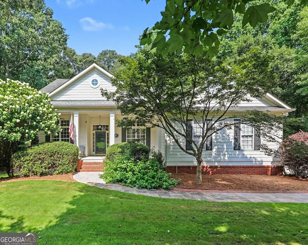 68 Cove Drive, Newnan