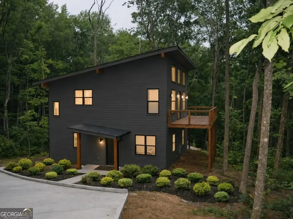 673 Autumn Ridge Drive, Clayton