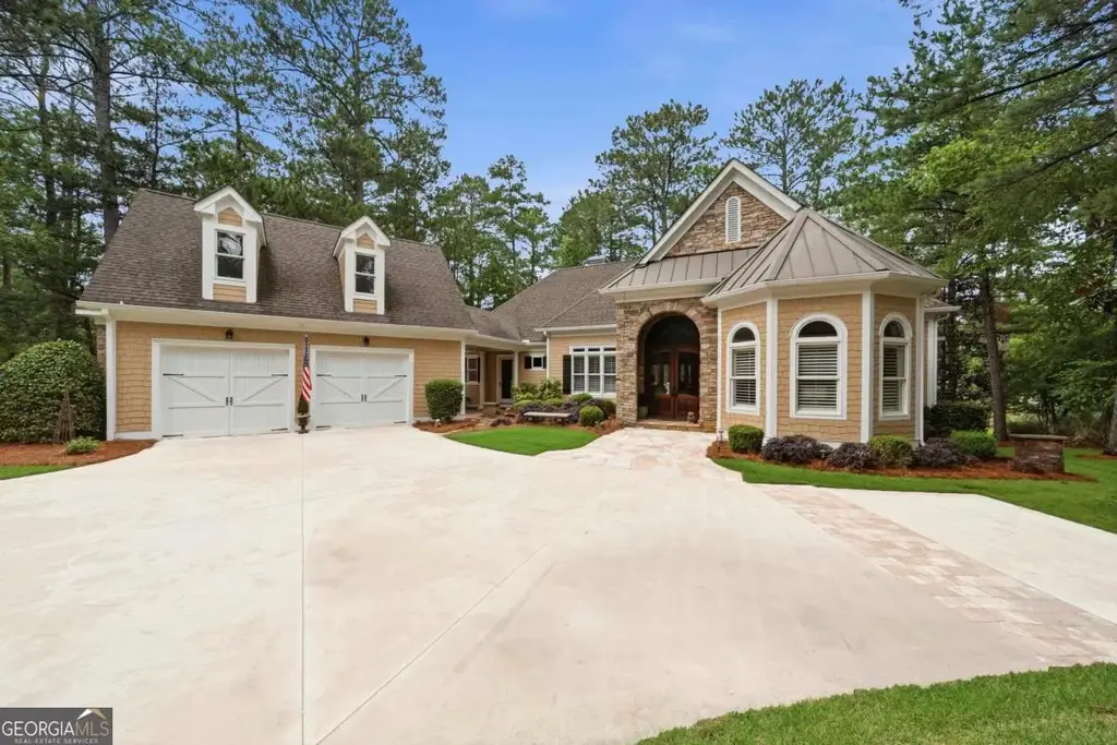 1051 Cawthorne Lane, Greensboro