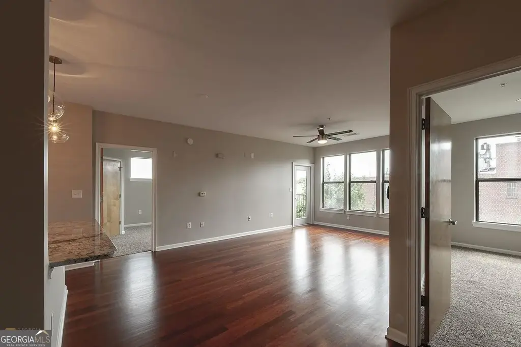 898 Oak Street Sw #1126, Atlanta