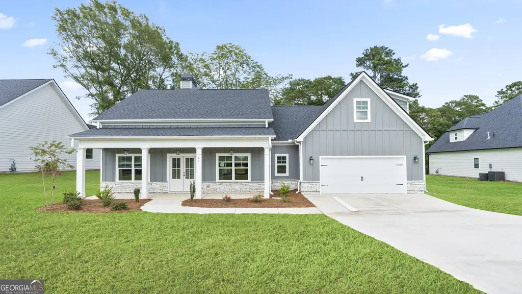 17 Cloverhurst Drive Lot 14, Newnan