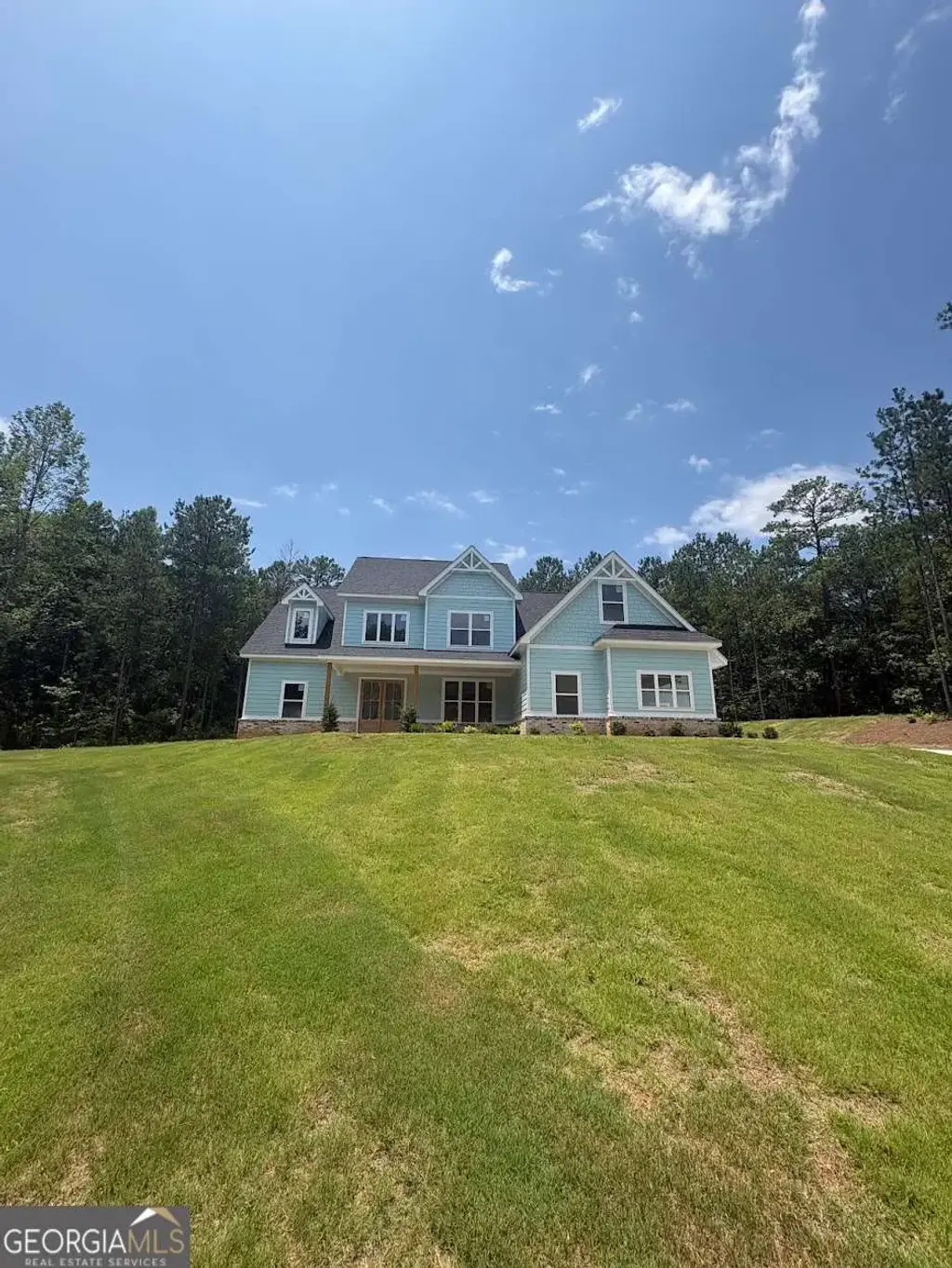 158 Rivers Edge Drive, Forsyth