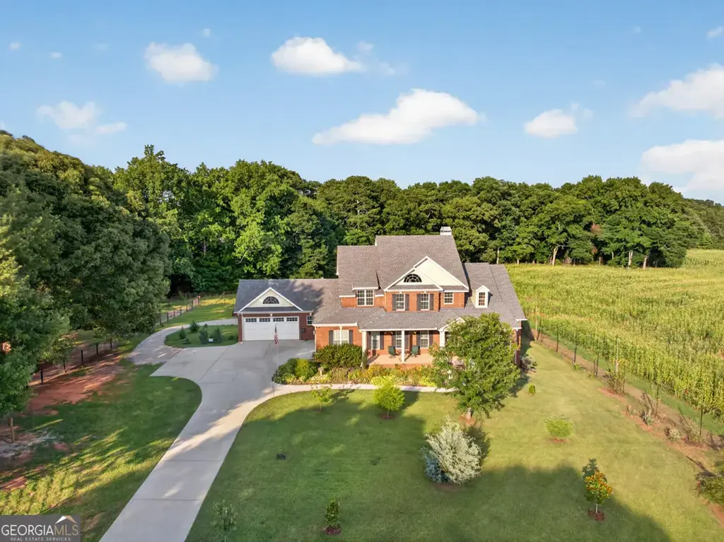 1200 Woodlawn Road, Mansfield