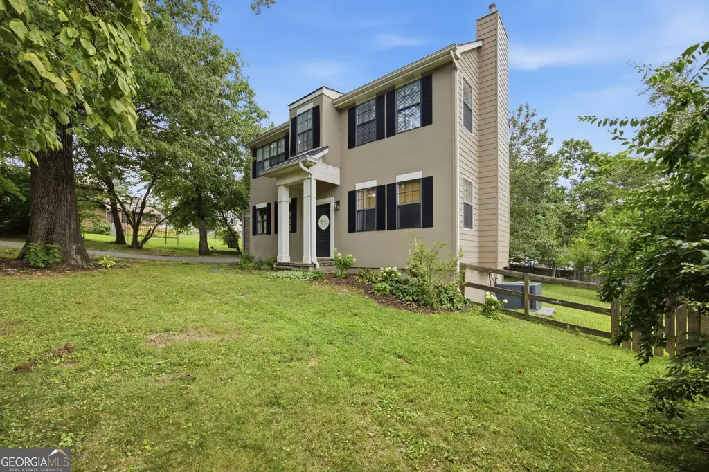 106 Claire Street, Rossville