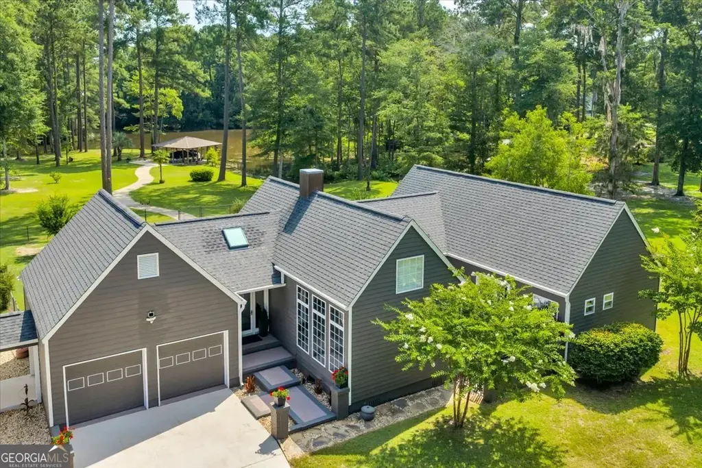 105 N N Valhalla Way, Cordele