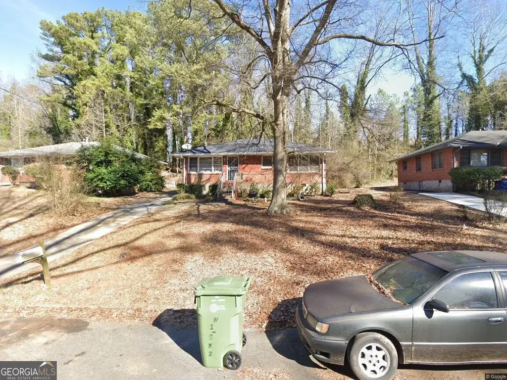 2032 Wells Drive Sw, Atlanta
