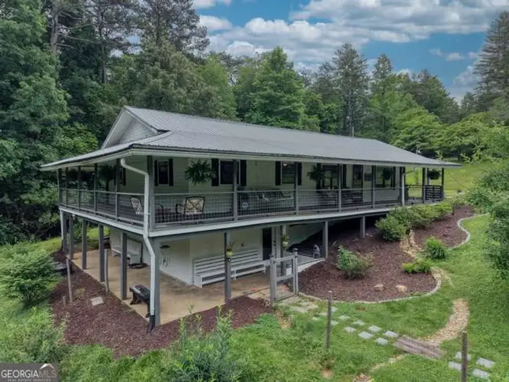 399 Pack Creek Road, Blue Ridge