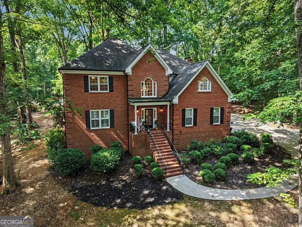 615 River Bottom Road, Athens