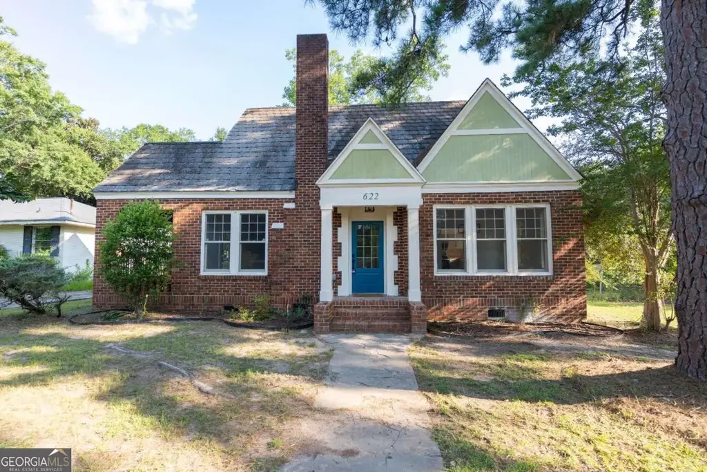 622 Whitney Avenue, Albany