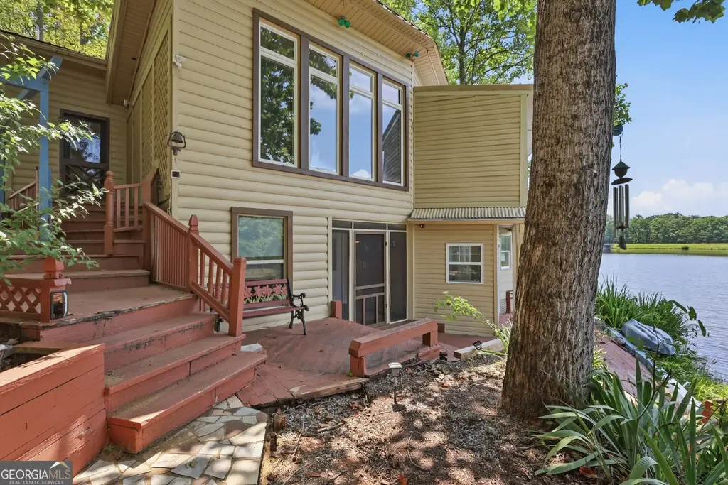 1049 Mountain Shadows Drive, Cleveland