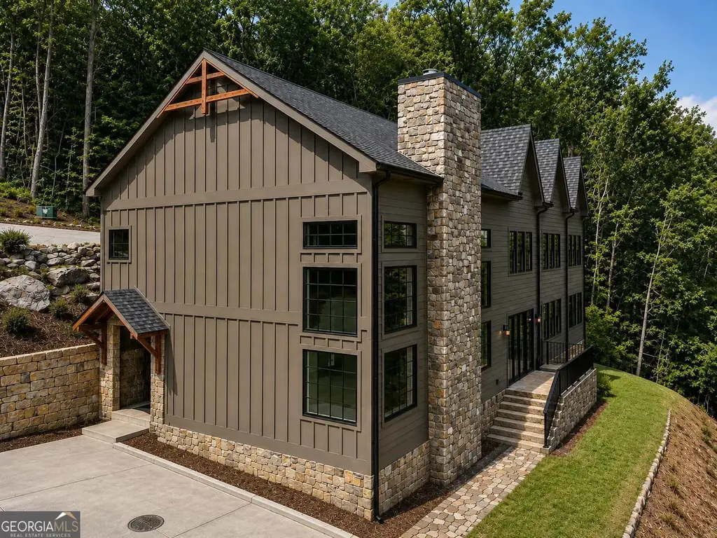 416 Winding Trail, Clayton